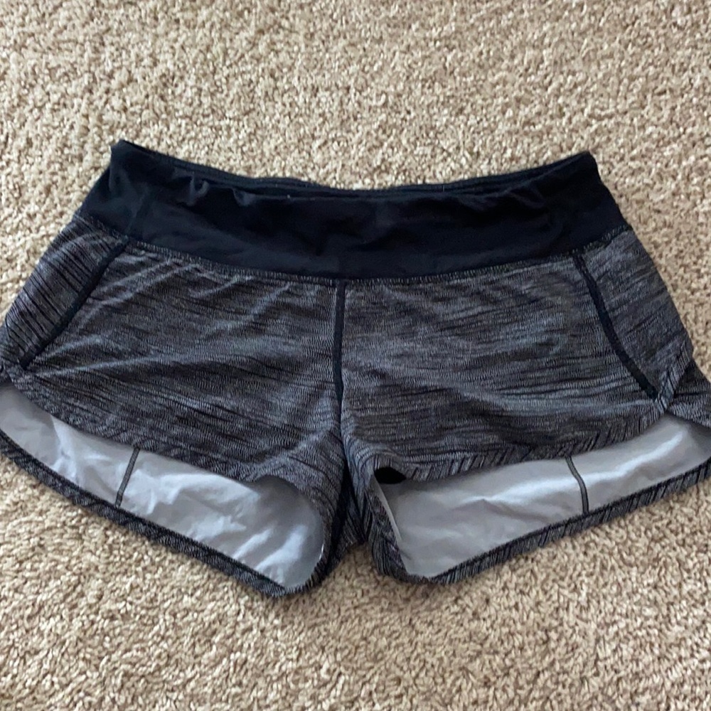 Lululemon speed up short 2.5 in inseam